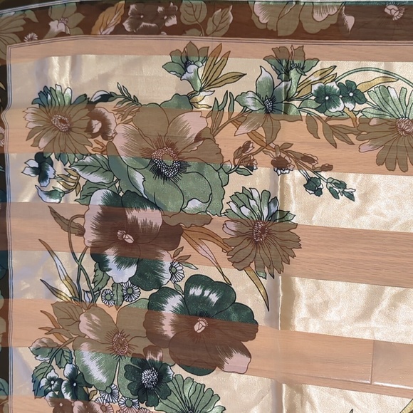 Vintage Large Scarf - Picture 3 of 8